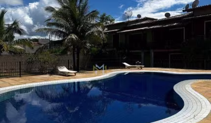 Apartamento térreo de 03 quartos perto do mar em Porto Seguro!