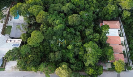 Excelente terreno em condomínio fechado no centro de Trancoso!