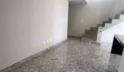 Cobertura à venda, no EDIFÍCIO GRÃO PARÁ,  em Belo Horizonte, Santa Efigênia, com 2 quartos, 82,26m²