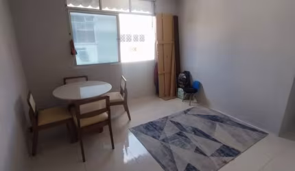 VENDO EXCELENTE APARTAMENTO NO FONSECA - PROXIMO AO COMÉRCIO LOCAL