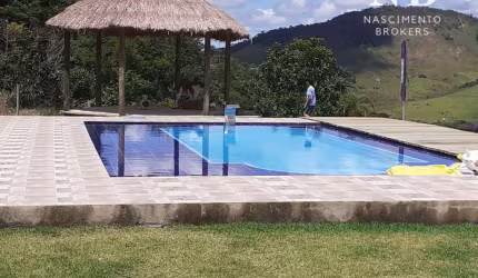 Linda granja fazendinha terras do comendador