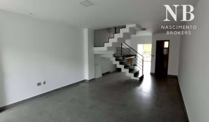 Casa com 3 Quartos e 4 banheiros à Venda, 200 m² por R$ 380.000