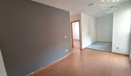 Apartamento com 2 Quartos e Vaga Numerada, 45m² - Barbosa Lage
