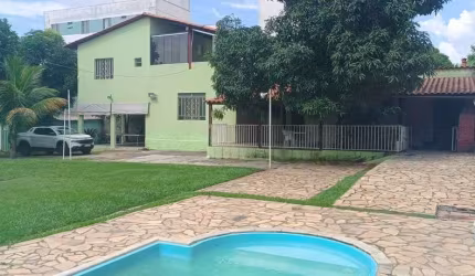Lote / Terreno com 4 quartos à venda em Betim