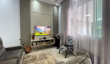 Casa com três dormitórios bairro Terra Azul em Santa Bárbara D'Oeste.