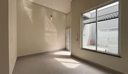 Casa com dois dormitórios em Santa Bárbara D'Oeste
