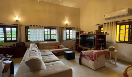 Casa à venda no Jardim das Indústrias - SJC - SP