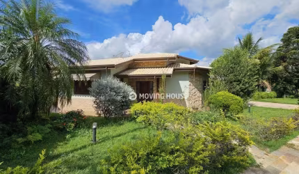 Casa à venda no Condomínio Terras do Caribe em Valinhos/SP
