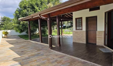 Casa à venda no Condomínio Terras do Caribe em Valinhos/SP