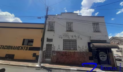 SOBRADO NA REGIÃO CENTRAL - PROXIMO A RODOVIARIA