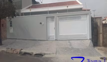 Casa com 3 quartos à venda na Rua Herminia Angela Capovilla de Carvalho, 195, Parque Via Norte, Campinas por R$ 750.000