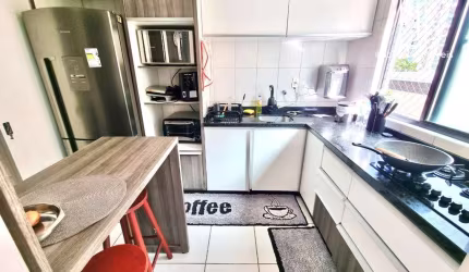 Apartamento com 2 quartos à venda na Rua Salvatina Feliciana dos Santos, 263, Itacorubi, Florianópolis por R$ 650.000