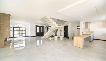 Casa em condomínio fechado com 4 quartos à venda na Rua Doutor Lubumir Viergbiski, 220, Campo Comprido, Curitiba, 358 m2 por R$ 2.680.000
