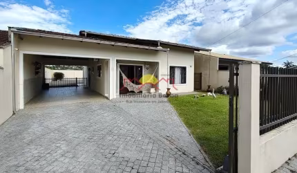 12391 - Casa de Alvenaria em Processo de Averbação no bairro  Boehmerwald