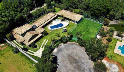 Casa com 5 dormitórios, 700 m² - venda por R$ 1.390.000,00 ou aluguel por R$ 8.362,00/mês - Condomínio Campo Verde - Bragança Paulista/SP