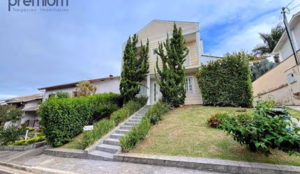 Casa com 4 dormitórios à venda, 198 m² por R$ 990.000,00 - Residencial Euroville - Bragança Paulista/SP