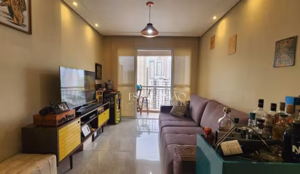 Grande Oportunidade! Apartamento Recém Reformado, Pronto para Morar!