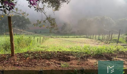 Terreno à venda, 404 m² por R$ 150.000,00 - Fazenda Alpina - Teresópolis/RJ