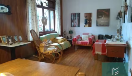 Casa com 3 dormitórios à venda, 104 m² por R$ 490.000,00 - Nossa Senhora de Fátima - Teresópolis/RJ