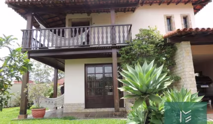 Casa com 4 dormitórios à venda, 338 m² por R$ 1.290.000,00 - Fazendinha - Teresópolis/RJ