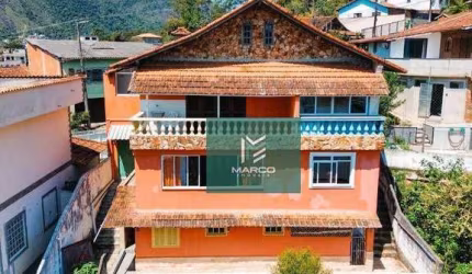 Casa com 4 dormitórios à venda, 160 m² por R$ 750.000,00 - Fazendinha - Teresópolis/RJ