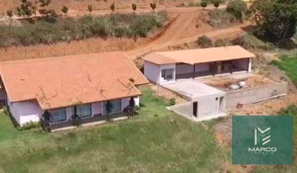 Sítio com 2 dormitórios à venda, 20000 m² por R$ 690.000,00 - Providência - Teresópolis/RJ