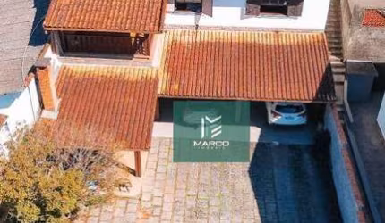 Casa com 3 dormitórios à venda, 238 m² por R$ 1.500.000,00 - Tijuca - Teresópolis/RJ