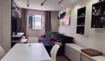 Apartamento com 2 dormitórios à venda, 52 m² por R$ 290.000,00 - Bom Retiro - Teresópolis/RJ