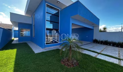 CASA COM FINO ACABAMENTO NA PRAIA DE BARRA VELHA/SC