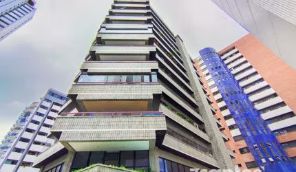 Apartamento, Meireles, 5 Suítes