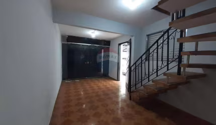 Comercial Sobrado em SP - 121m², Ótimo Preço!