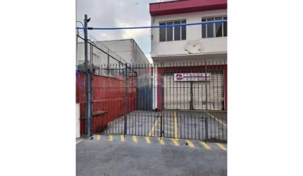 'Prédio Comercial 360m² na Av. Mazzei, Próx. Metrô'