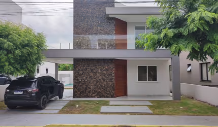 Casa nova, recém construída no Condomínio Fragatta - 4 quartos e piscina