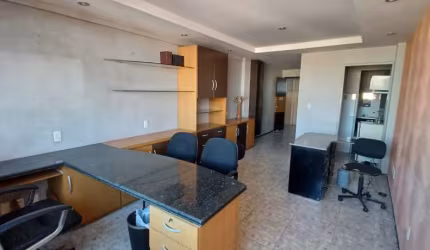 Sala Comercial 32m² no CENTRO de Fortaleza - LOCAÇÃO