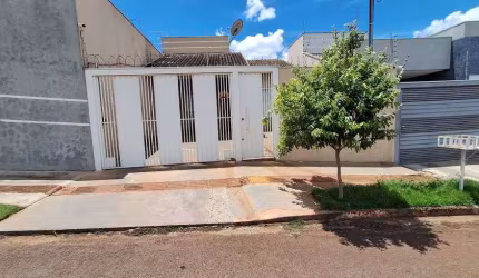 Casa térrea para venda tem 75 metros quadrados com 2 quartos em Água Limpa Park - Campo Grande - MS