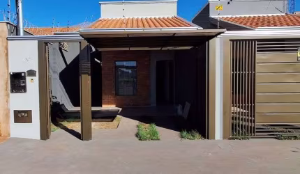 Casa Térrea com acabamento de primeira possui 57 mts quadrados com 2 quartos no bairro Vila Nasser