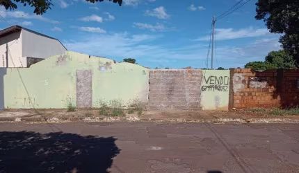 Lote/Terreno para venda possui 360 metros quadrados em Vila Marcos Roberto - Campo Grande - MS