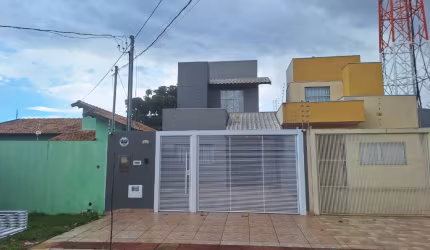 Lindo Sobrado Perto do Melhor  Corredor Gastronômico