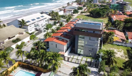 Lindo apartamento, mobiliado e equipado com imóveis de alto padrão.