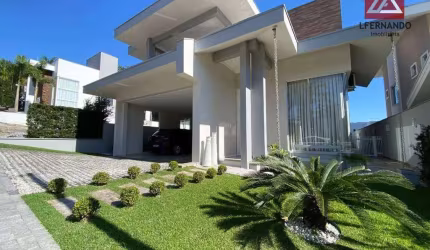 Casa mobiliada com 3 suítes à venda, 300 m² por R$ 2.100.000 - Itoupava Central - Blumenau/SC