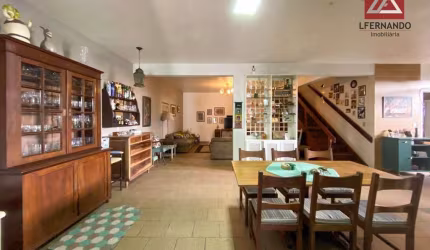 Casa com 6 dormitórios à venda, 332 m² por R$ 960.000,00 - Itoupava Seca - Blumenau/SC