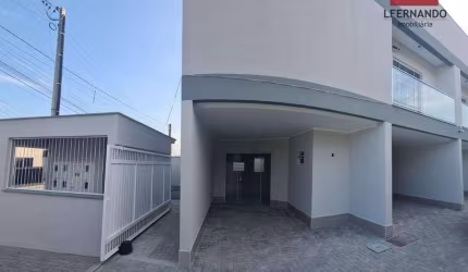 Sobrado com 2 dormitórios à venda, 80 m² por R$ 299.000,00 - Figueira - Gaspar/SC