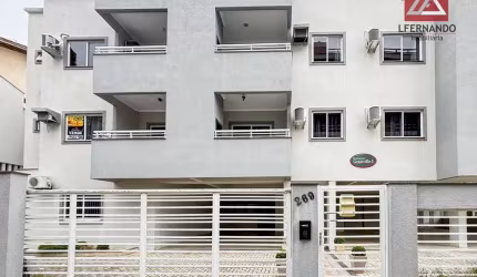 Apartamento com 3 dormitórios, sendo 1 suíte à venda, 82 m² por R$ 800.000 - Bombas - Bombinhas/SC
