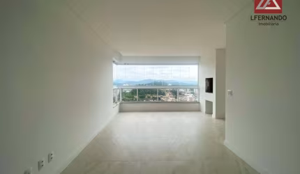 Apartamento com 2 dormitórios, sendo 1 suíte à venda, 77 m² por R$ 653.000 - Escola Agrícola - Blumenau/SC