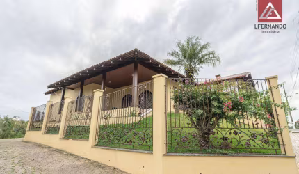 Casa com 5 suítes à venda, 420 m² por R$ 1.500.000 - Vila Nova - Blumenau/SC
