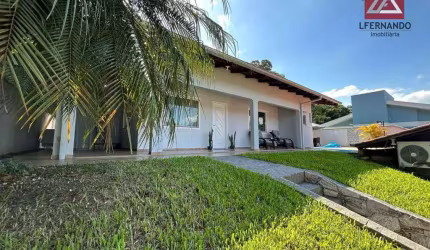 Casa com 4 dormitórios, sendo 1 suíte à venda, 234 m² por R$ 980.000 - Tribess - Blumenau/SC