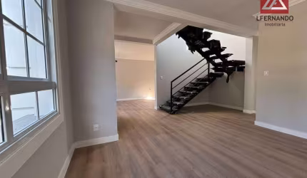 Sobrado com 2 suítes à venda, 136 m² por R$ 550.000 - Garcia - Blumenau/SC