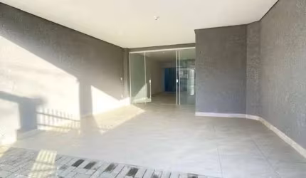 Sobrado com 3 dormitórios à venda, 130 m² por R$ 750.000 - Centro - Balneário Piçarras/SC