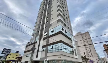 Apartamento à Venda em Itapema-SC com 2 Dormitórios sendo 1 Suíte