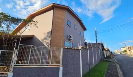 Casa para Venda em Pindamonhangaba, Residencial Mombaça I, 5 dormitórios, 3 banheiros, 3 vagas